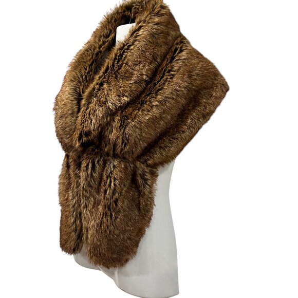Pins & Needles Lined Faux Fur Wrap Stole, Beaver, OS - Picture 9 of 10